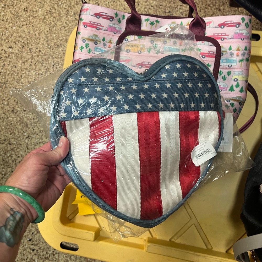 New in package Harveys Made with Love Heart convertible crossbody